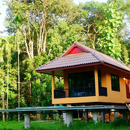 Art'S Riverview Lodge-2