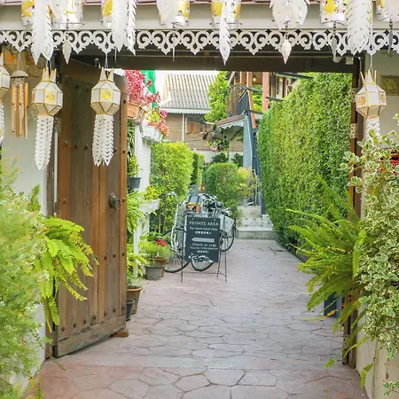 Buri Gallery House-3