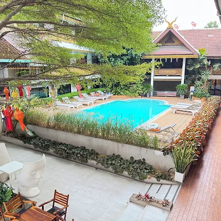 Collection O Lai Thai Guesthouse-3