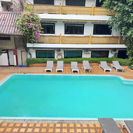 Collection O Lai Thai Guesthouse-2