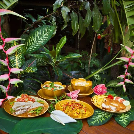 Khao Sok Riverside Cottages-2