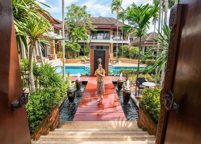 Chinoiserie Collection Resort And Spa Nai Harn, تايلاند