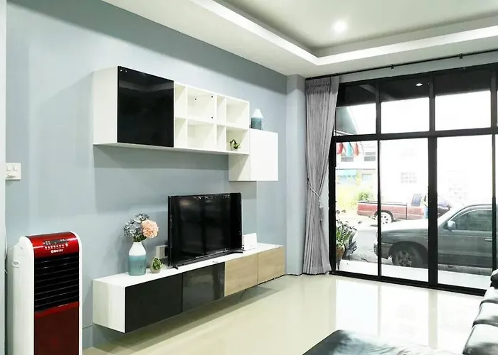 Khoksametchun Hostel Plus