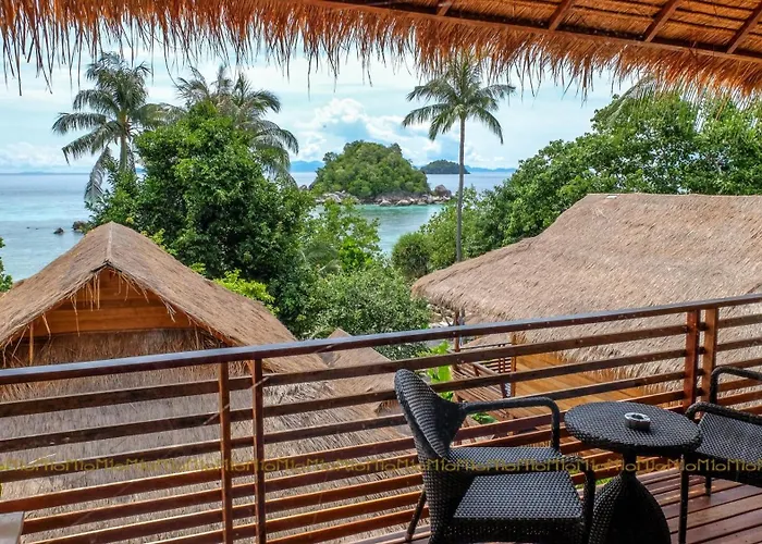 Ten Moons Lipe Resort, Thailand
