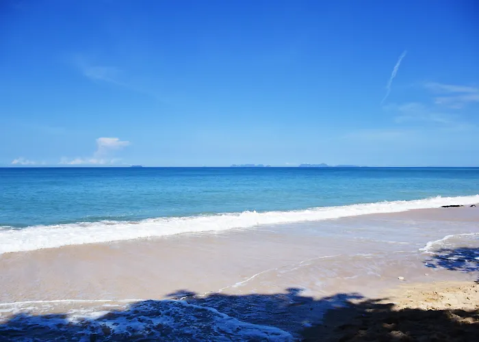 Lanta Sand Resort & Spa