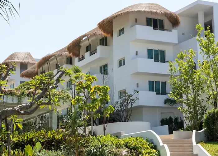 Eden Beach Resort & Spa