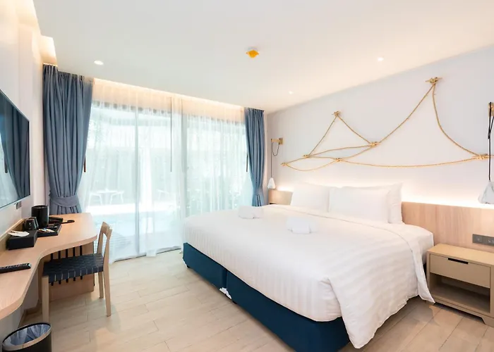 Panwaburi Beachfront Resort - Sha Extra Plus, Tayland