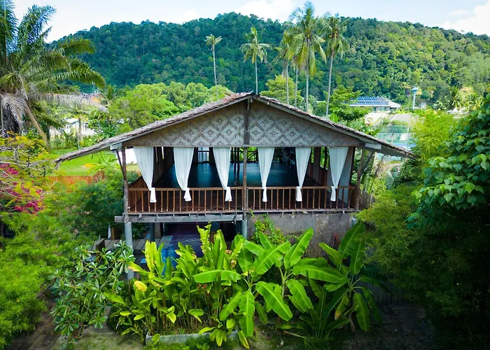 Oasis Yoga Bungalows