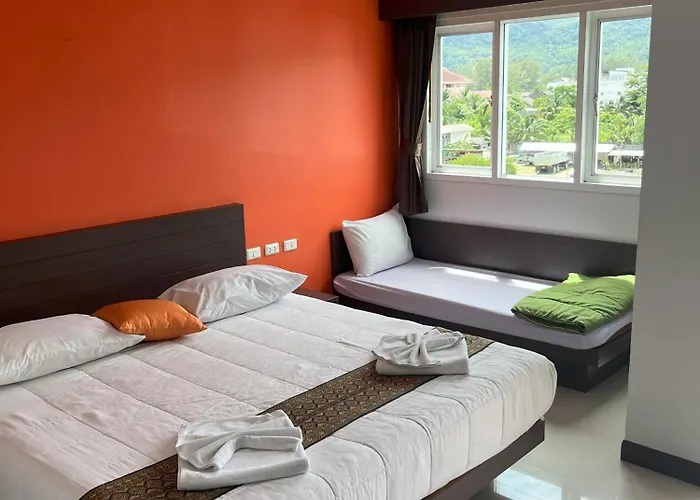 Chollada Inn Strand Kamala, Thailand