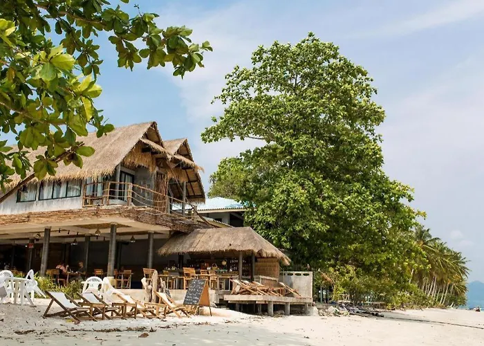 Koh Mook De Tara Beach Resort, Thailand