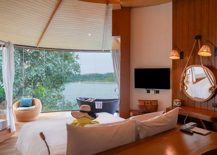 Sinae Phuket Luxury Hotel, Thailand