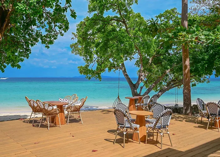 Phi Phi Holiday Resort-SHA Extra Plus, Thailandia