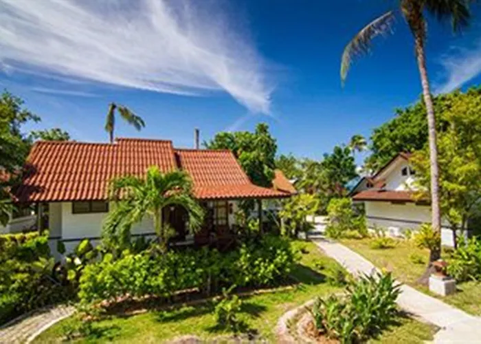 Coco Palm Beach Resort - Sha Extra Plus Mae Nam, Thailand