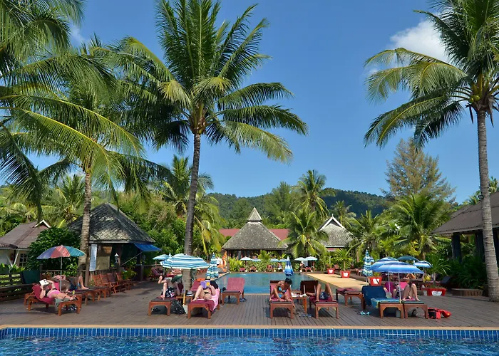 Nakara Long Beach Resort - Sha Extra Plus