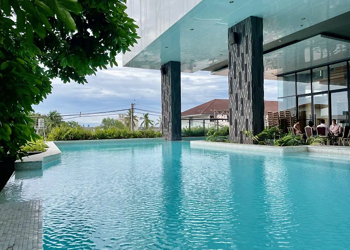 Tonaoi Grand Hotel