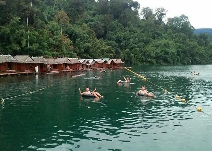 Khaosok Secret Hostel