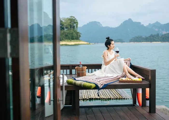 500 Rai Floating Resort Ban Chieo Ko, Thailand