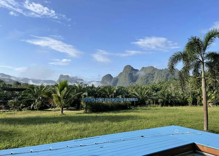 Khao Sok Evergreen House