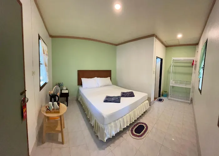 Season Bungalow Koh Jum, Thailand