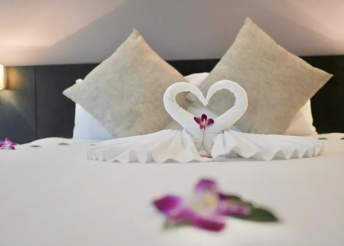 The Charm Resort Phuket, Thailandia