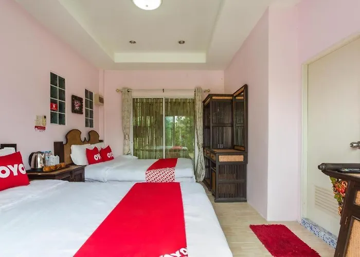 Oyo 749 Baan Suan Resort Ban Buak Khang, Tailandia