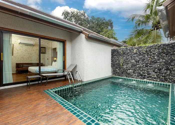 Naiyang Park Resort - Beachfront Escape