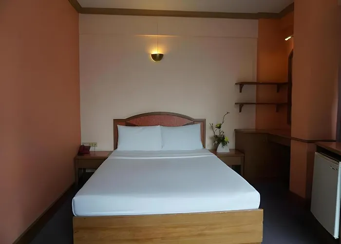 Tanaphat Hatyai Hotel