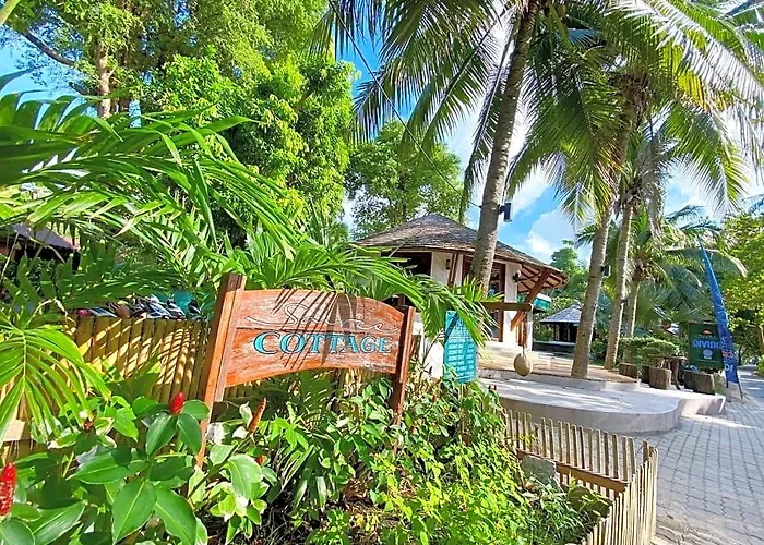 Sairee Cottage Resort