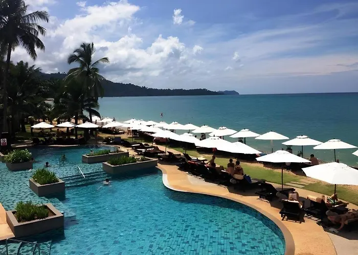 Mukdara Beach Villa & Spa Hotel