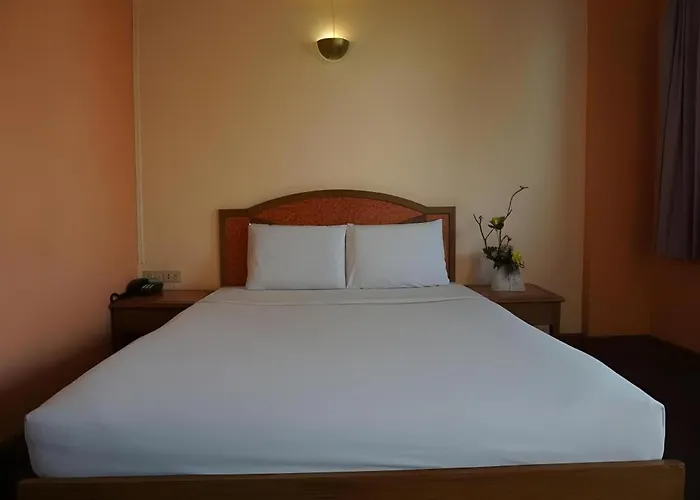 Tanaphat Hatyai Hotel