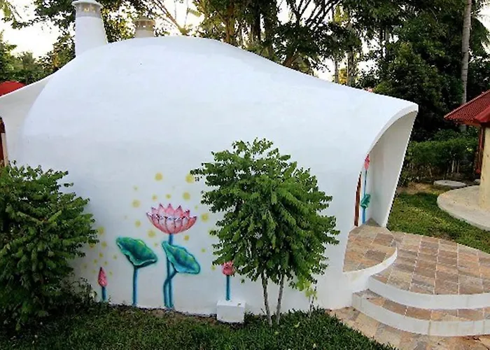 Nice Moon Resort