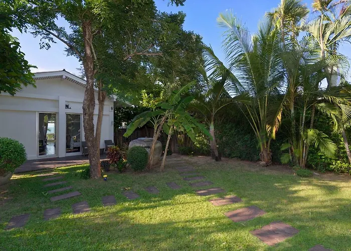 Ban Mok Talay Beachfront Villa Strand Bang Rak, Thailand